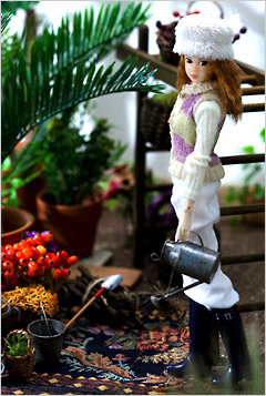 2010A/W BOTANICAL GIRL